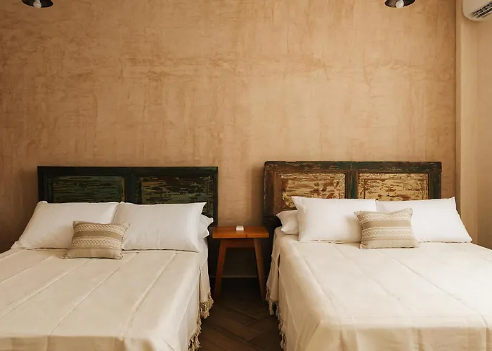 Izkina Casa Centro Hotel