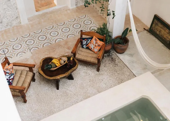 Izkina Casa Centro Hotel 3*