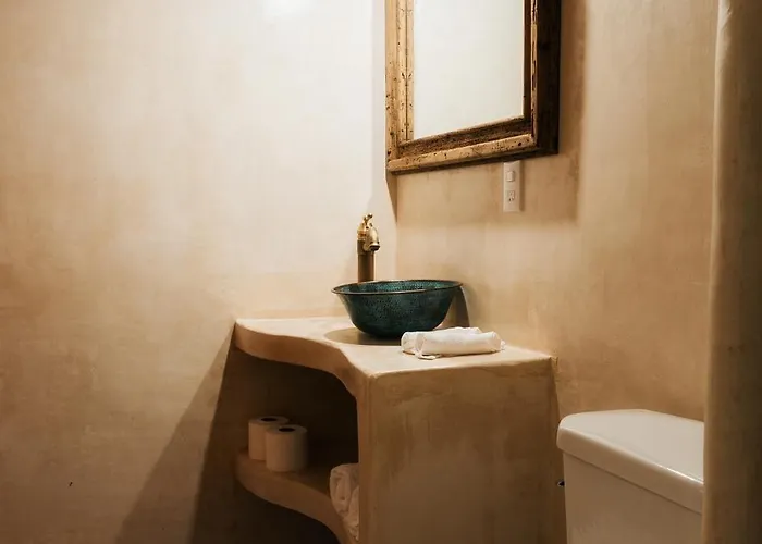 Izkina Casa Centro 3*